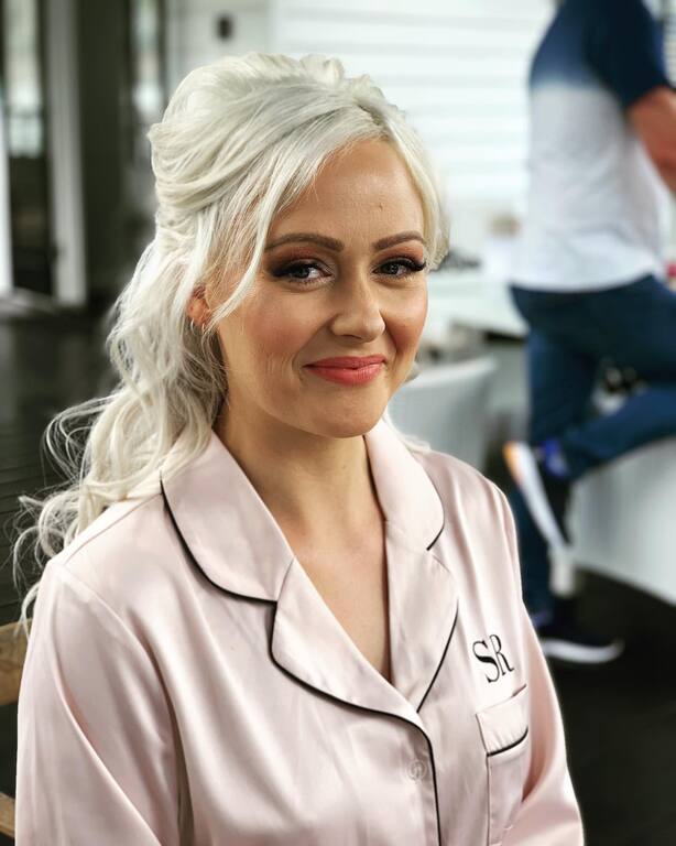 Cabello Hair and Beauty Bar