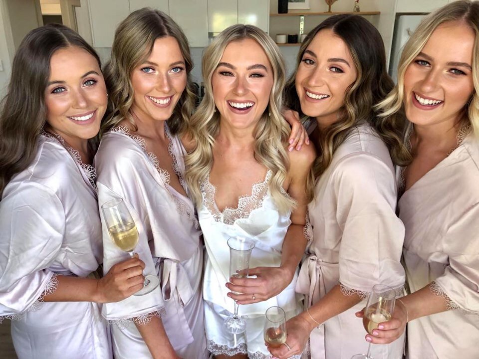 Frankie Eloise Makeup Artist