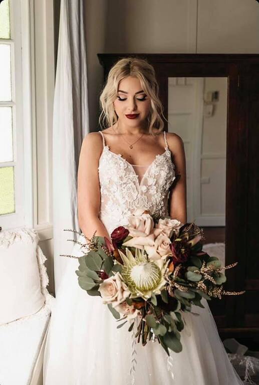 Sarah Holmes Makeup Artist