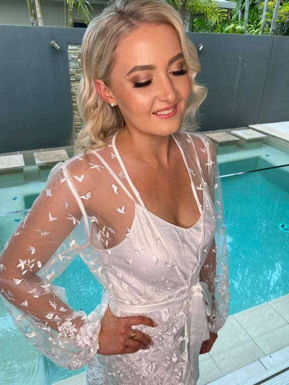 Sarah Holmes Makeup Artist