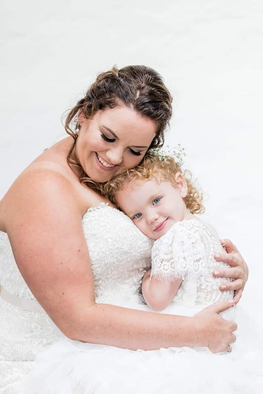 Mel Peach - Makeup Artist