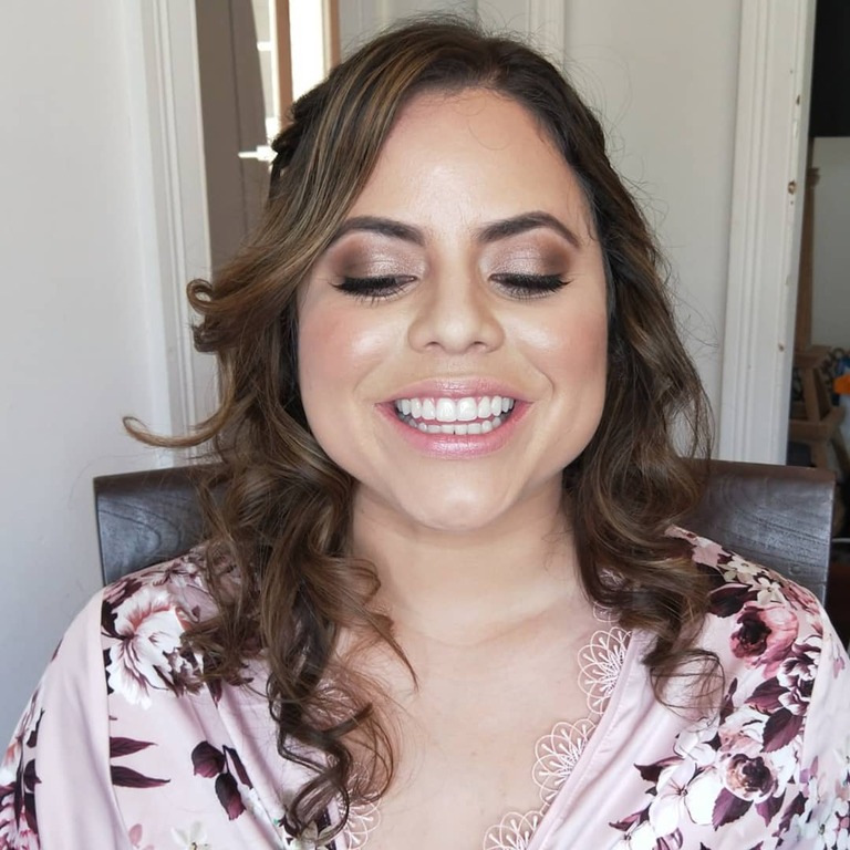 Oh la la Makeup Artistry