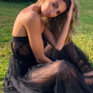 Shelley Lia Makeup Artist and Hairstylis