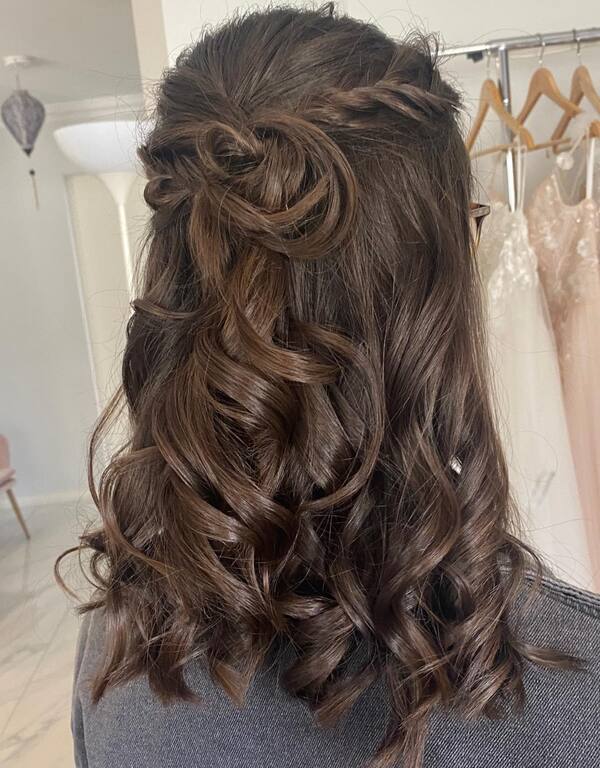 Hair and Makeup by Eliza