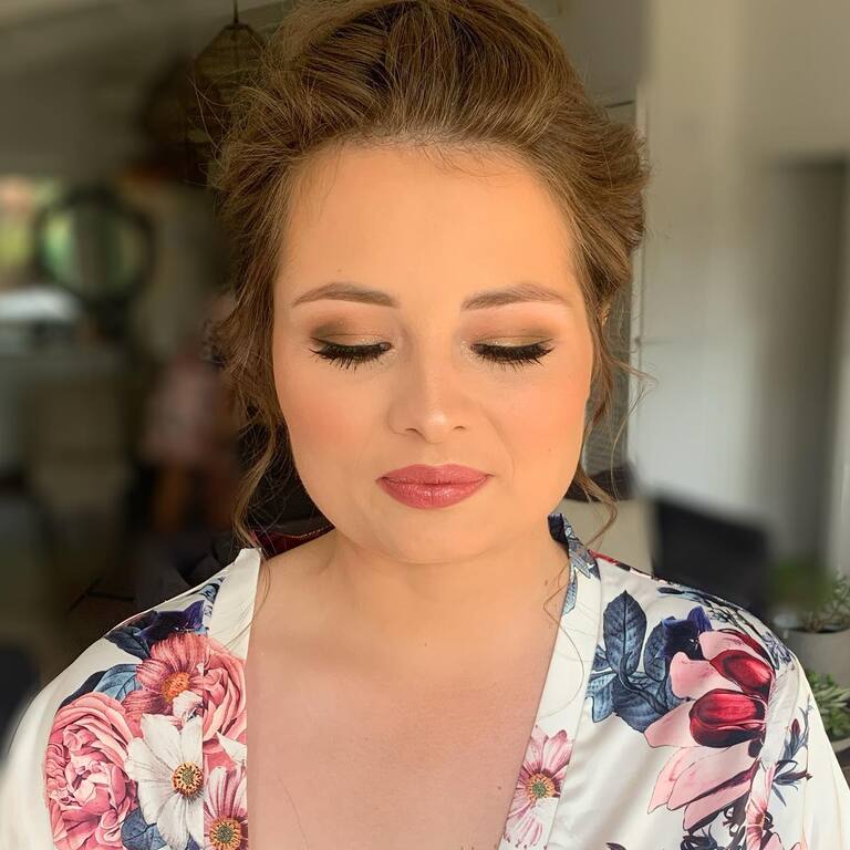 Miss Aimmey Make Up and Hair