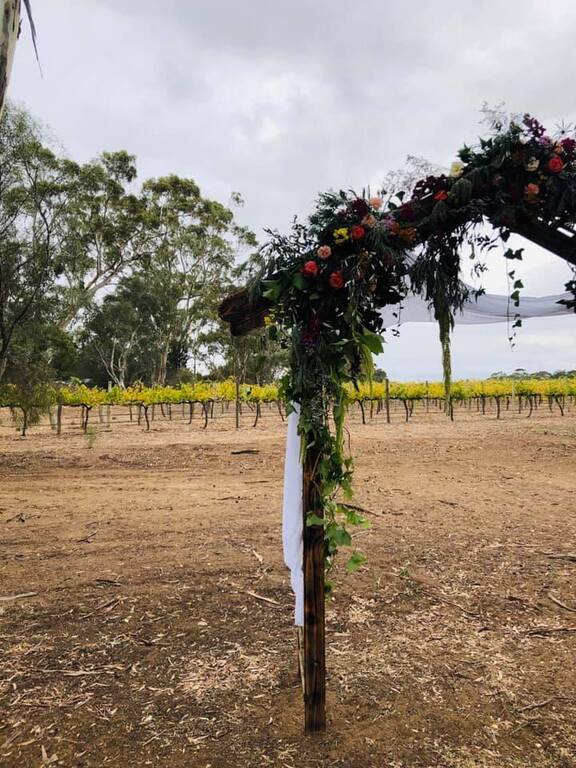 Lindsay Wine Estate