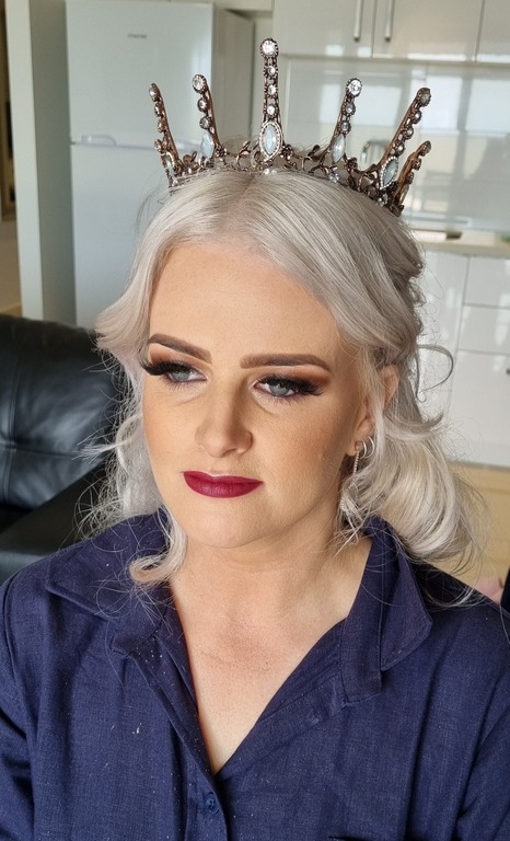 Gemma Collins Makeup Artist