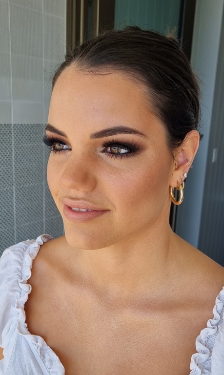 Gemma Collins Makeup Artist