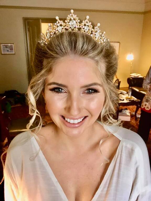 Anywhere 4 Hair and Makeup Wedding