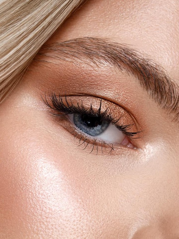 Sophie McDermott Makeup Artist