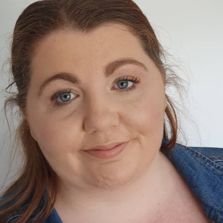 Mobile Makeup by Carissa Campbell