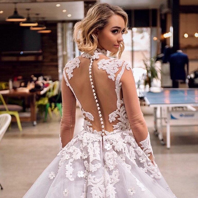 Perfect Pout Hair and Makeup