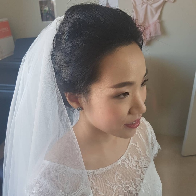 Jinny Um Makeup Artist