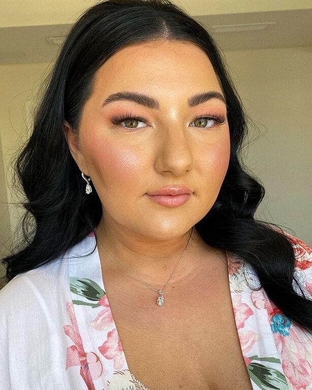 Kahla Adam Makeup Artist