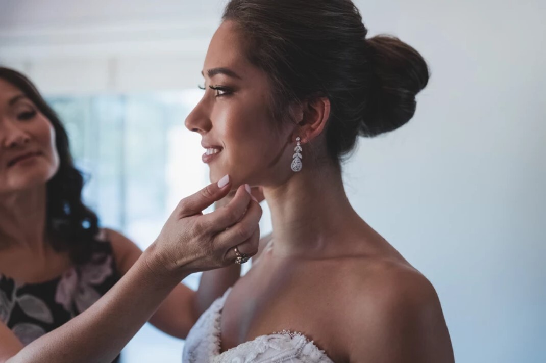 Leonie Karagiannis Makeup Artist