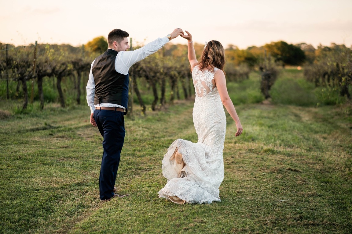 Emot Wedding Photography