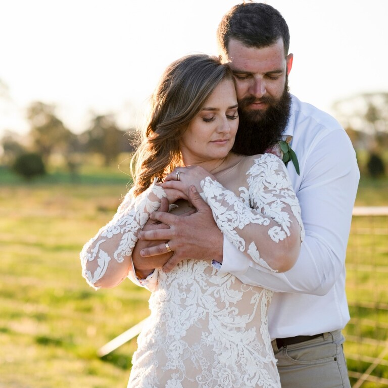 Emot Wedding Photography