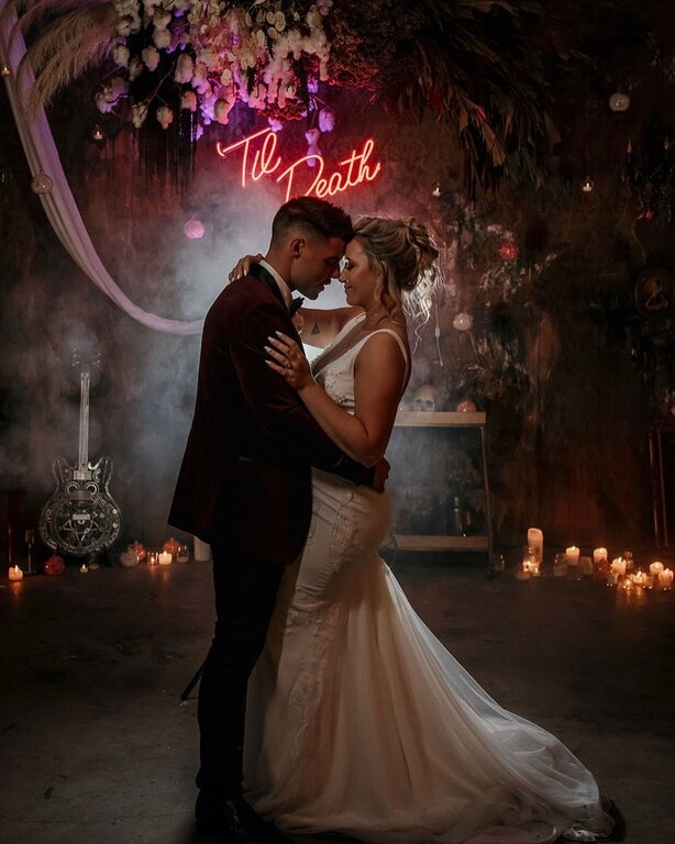 Mobile Barber Shop Wedding Hair & Makeup Gold Coast