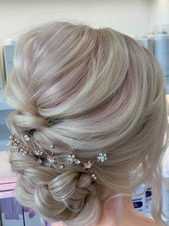 Eko Elite Bridal Hair Styling
