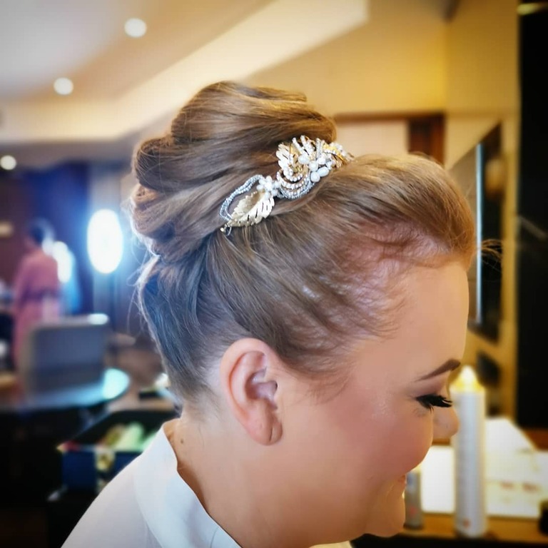 Kathryn Kriz Freelance Hairstylist