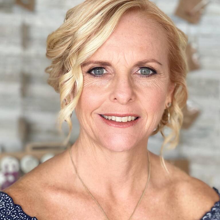 Rainbow Hair and Beauty Studio