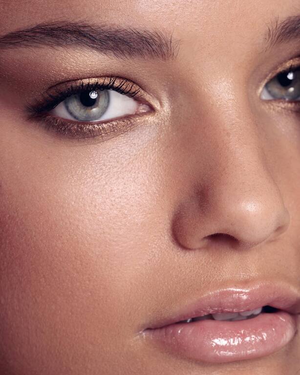 Melinda Wenig Wedding Makeup and Hairsty