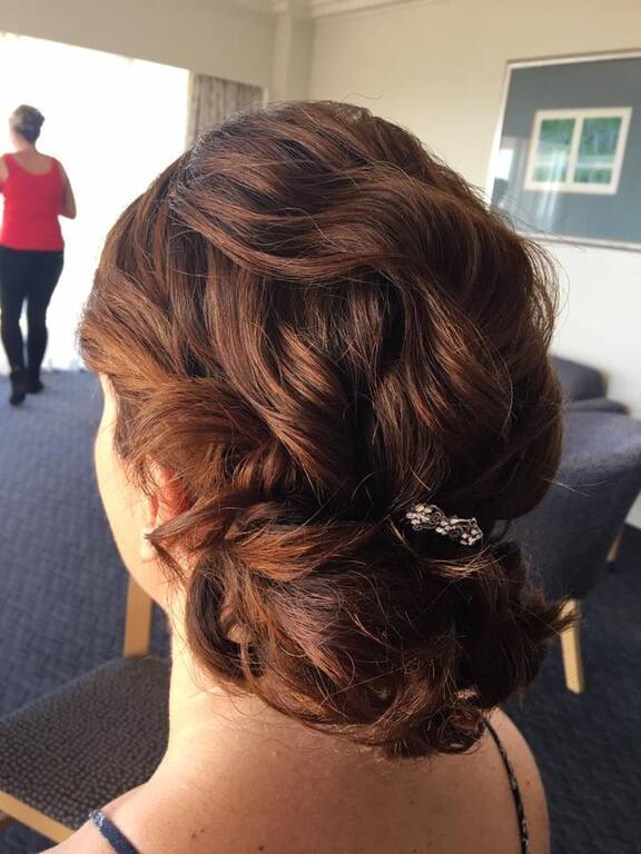 Crowning Glory Mobile Hair and Make-Up