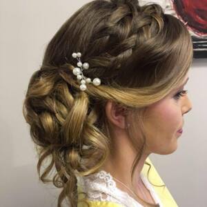 Crowning Glory Mobile Hair and Make-Up