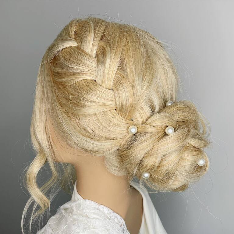 Laura Jean Hair and Makeup Artist