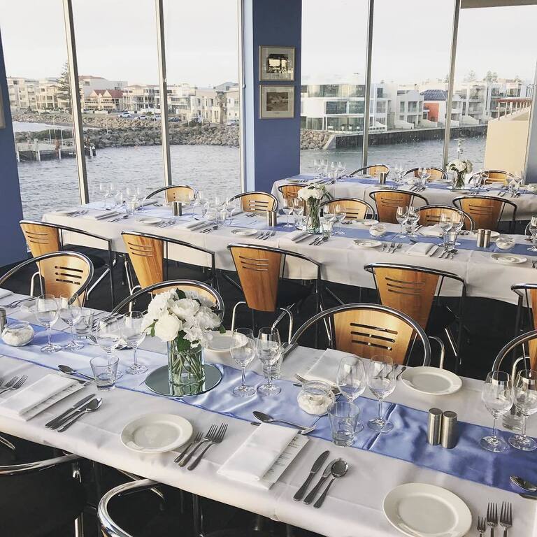 Sammys on the Marina