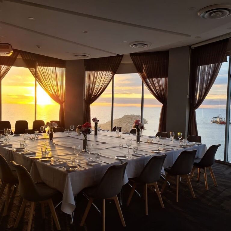 Sammys on the Marina