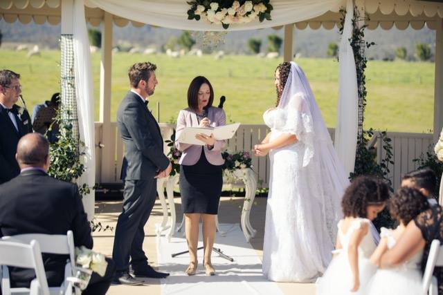 Louise Denton Celebrant