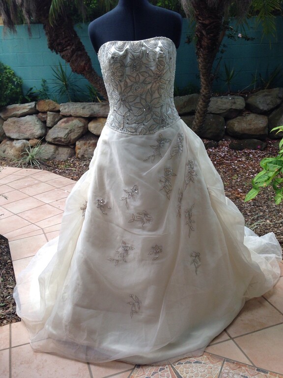 Black Tie White Lace