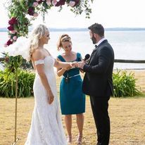 Lisa Anne Celebrant - Phillip Island