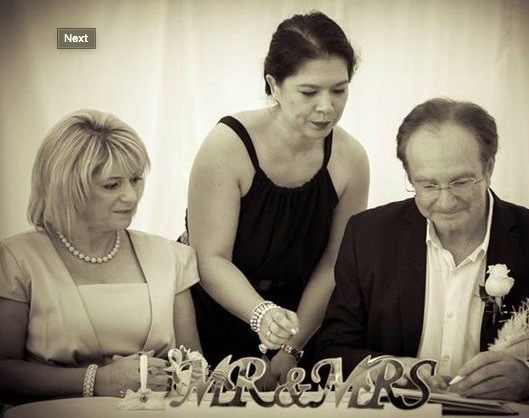 Toni Elsley Breathe Easy Weddings