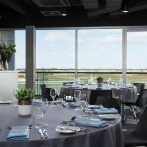 Rydges Pit Lane Hotel