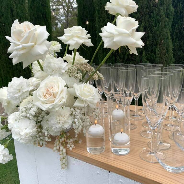 The Tipsy Gypsy Caravan Bar