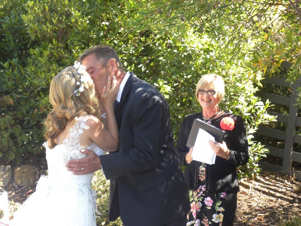 Annie Saunders - Celebrant