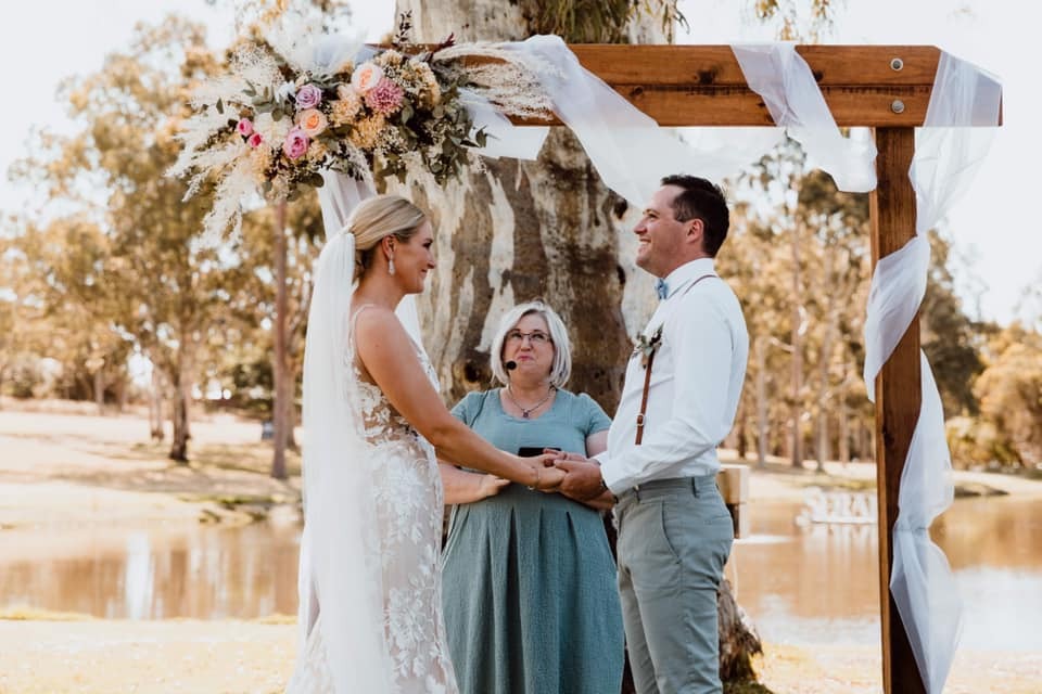 Lee-Anne Bennett Civil Celebrant