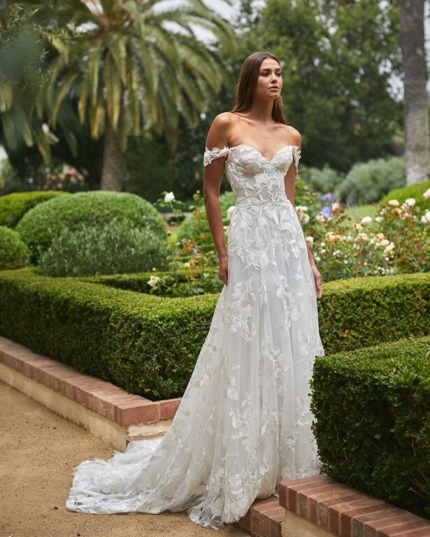 Helen Rodrigues Bridal Wear