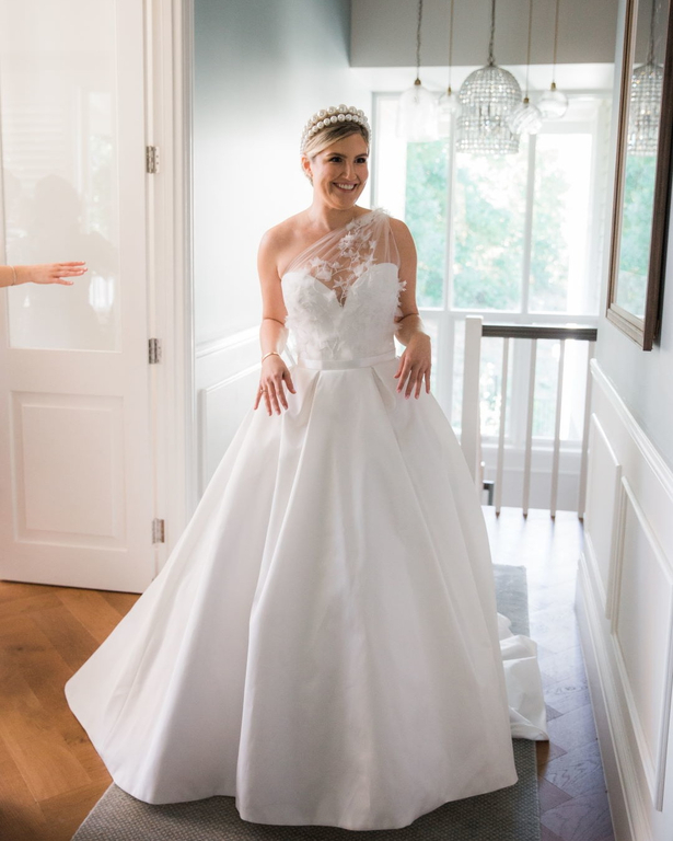 Helen Rodrigues Bridal Wear