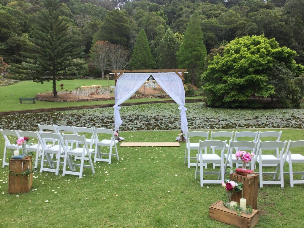 Stylish Outdoor Weddings - Decorati̇on - Wollongong - Weddinghero.com.au