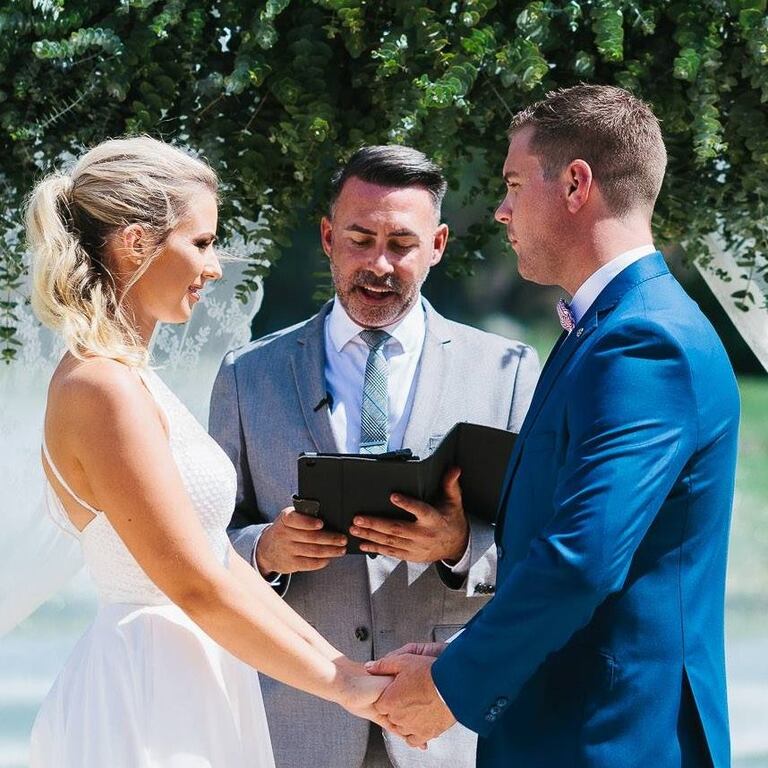 Dru Soltys - Celebrant - Perth - Weddinghero.com.au