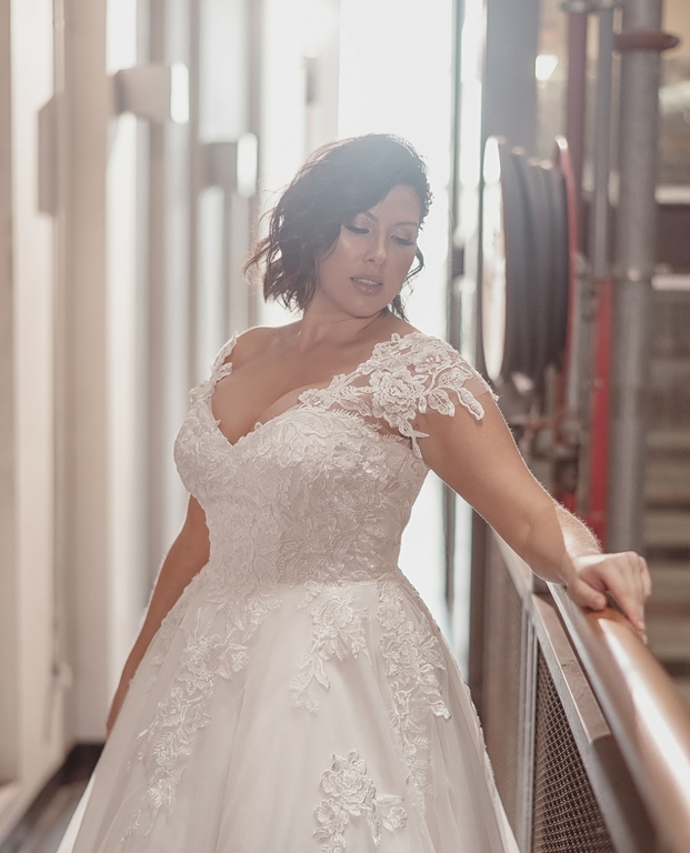 Jullia Bridal
