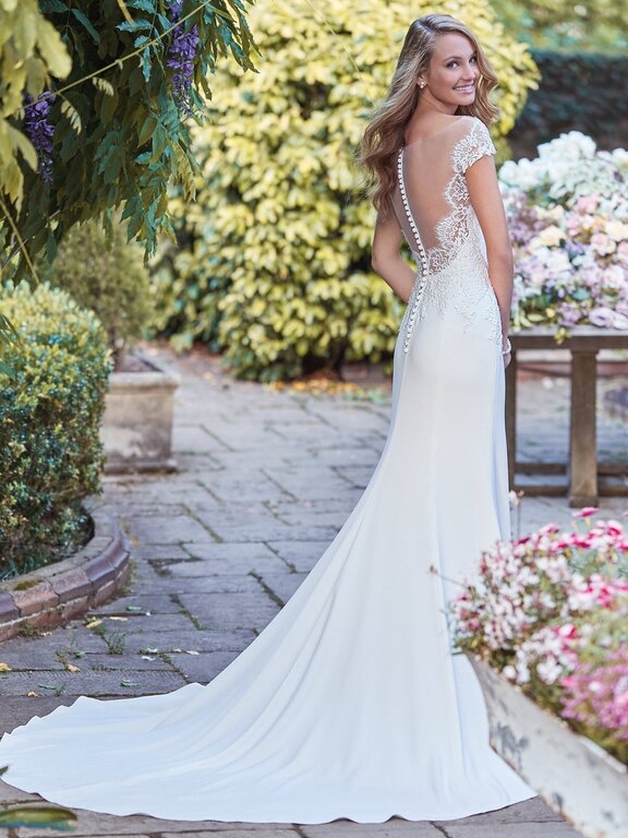Petals n Pods Bridal