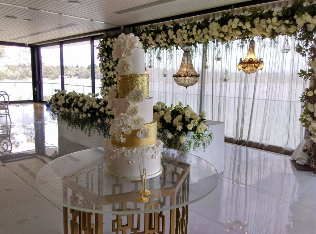 Aqua Luna Waterfront Dining