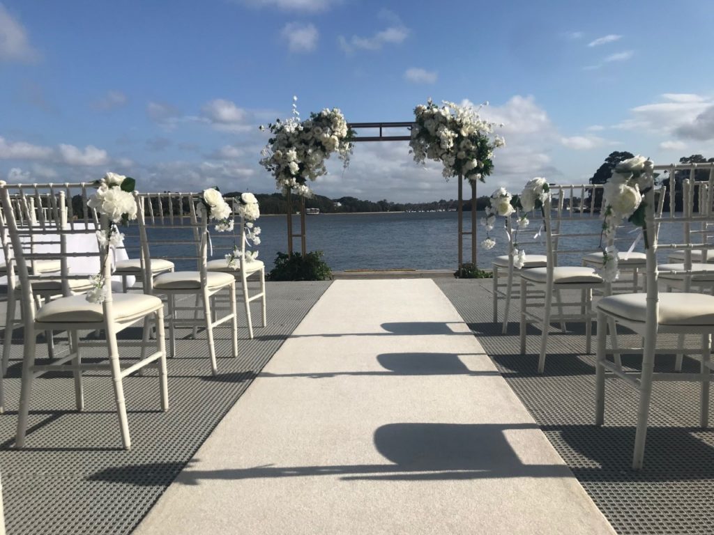 Aqua Luna Waterfront Dining