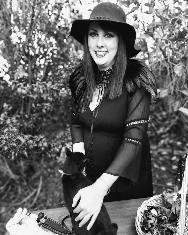 Two Tie The Knot Celebrant Services