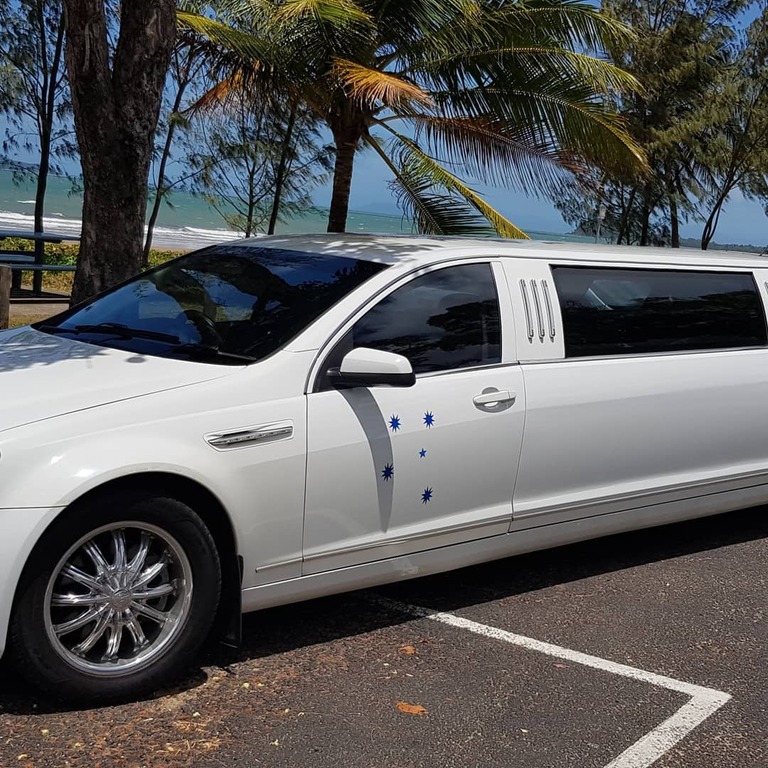 Cairns Luxury Limousines