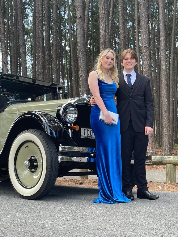 Gold Coast Luxury Vintage Car Hire